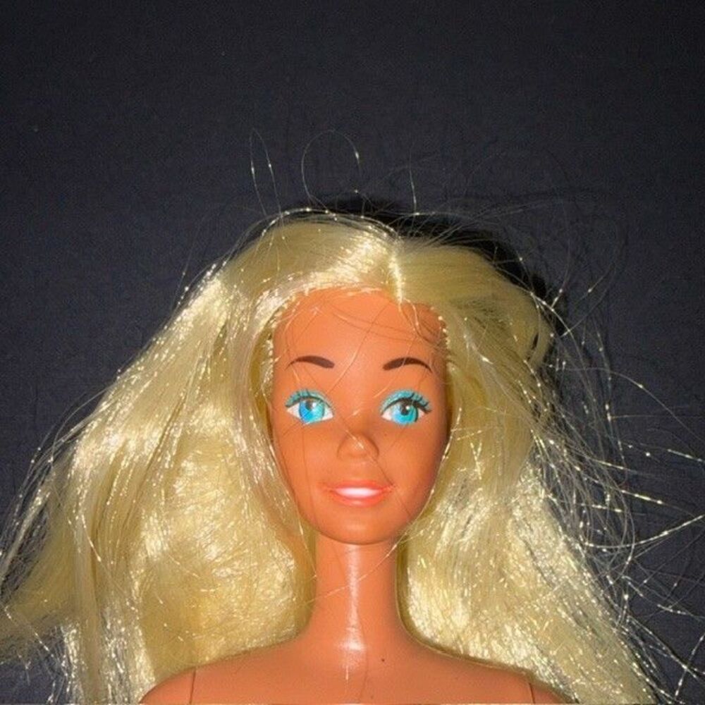 Malibu Superstar Barbie Taiwan 1970s Tan Skin Vintage Mattel